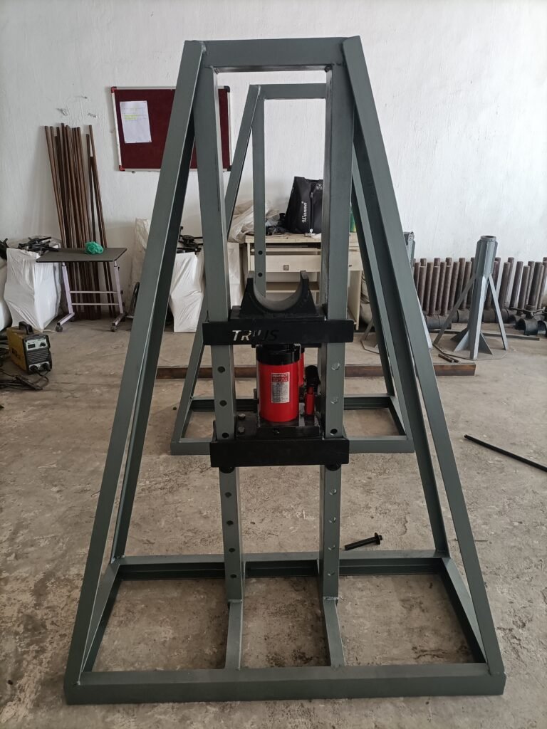 Cable Drum Lifting Jack Hydraulic Type TRIUS INDIA